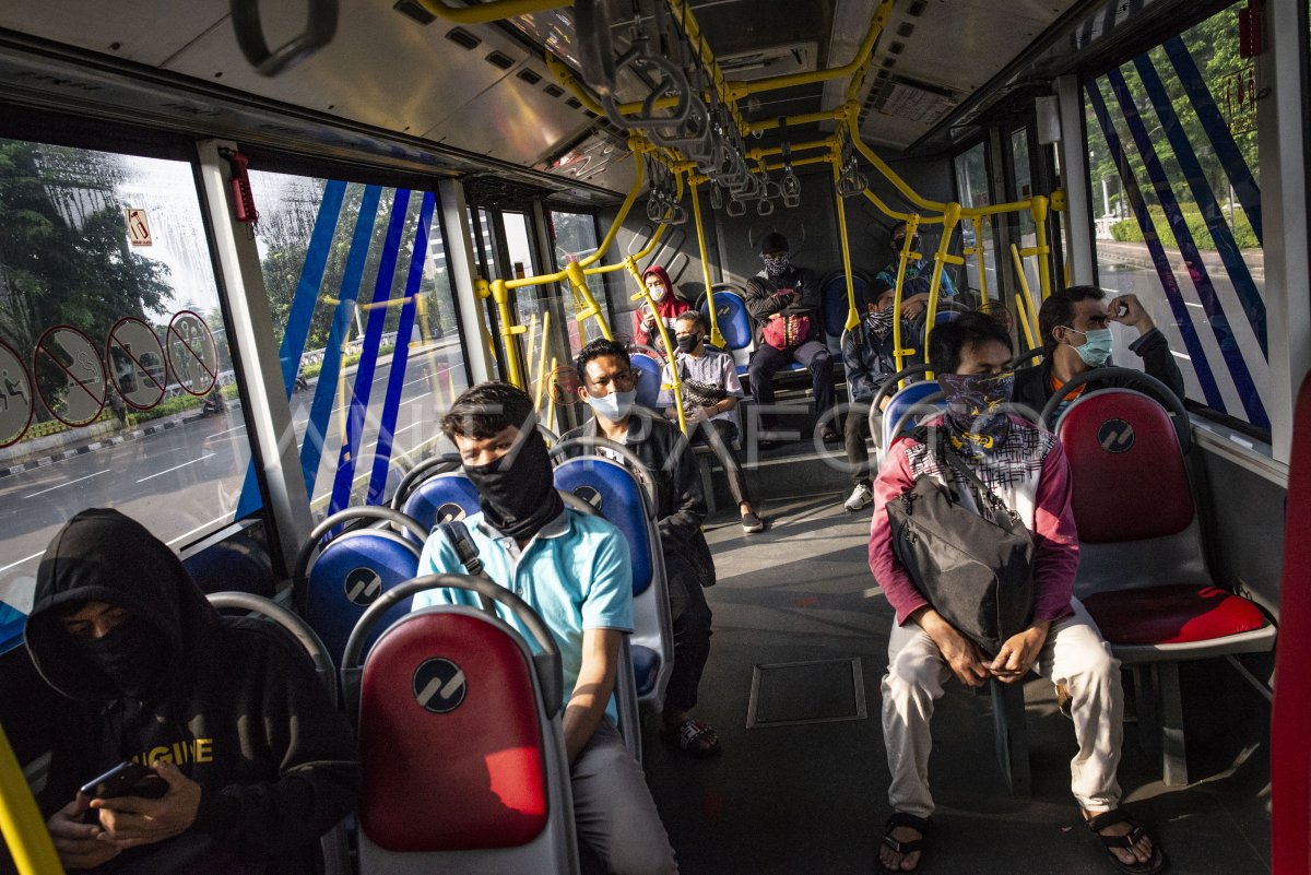 PUBLIC TRANSPORTATION PASSENGER RESTRICTIONS