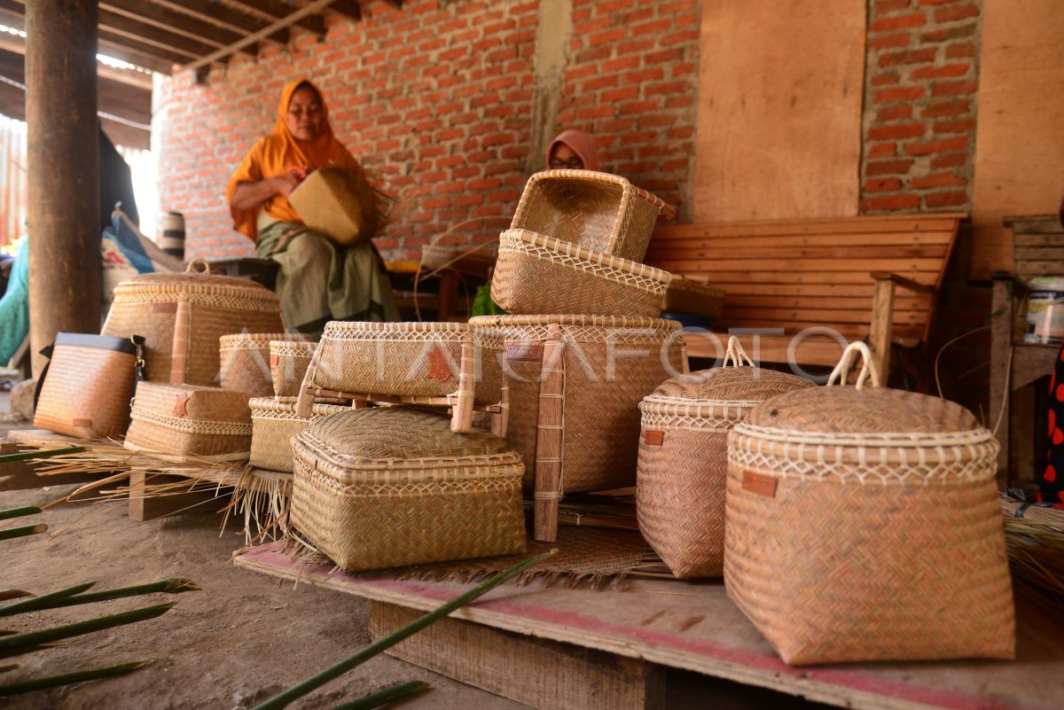 KERANJANG  KULIT BILI PRODUKSI WANITA PEDESAAN ACEH BESAR