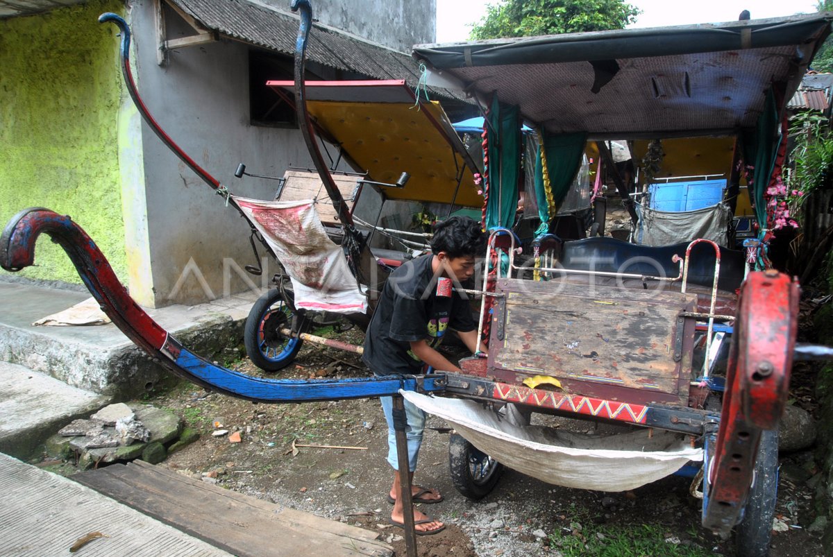 DELMAN BERHENTI BEROPERASI | ANTARA Foto