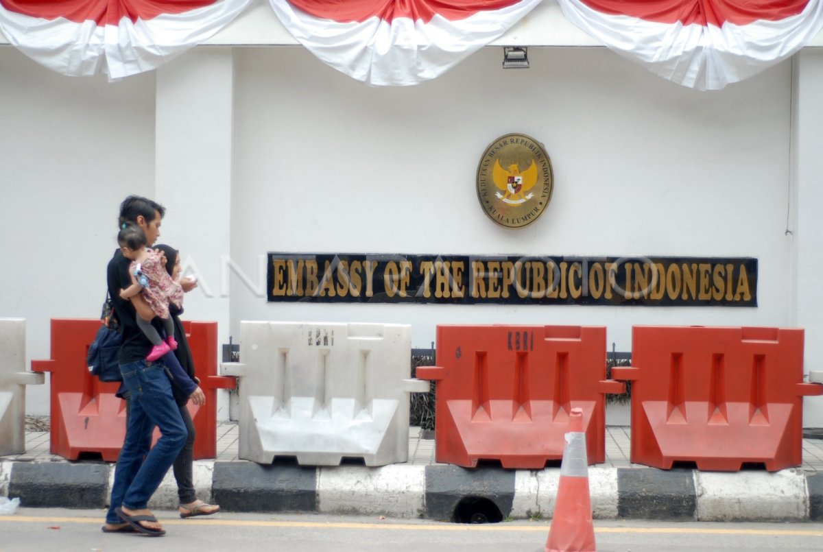 PRESIDENT JOKO WIDODO VISITED MALAYSIA | ANTARA Foto