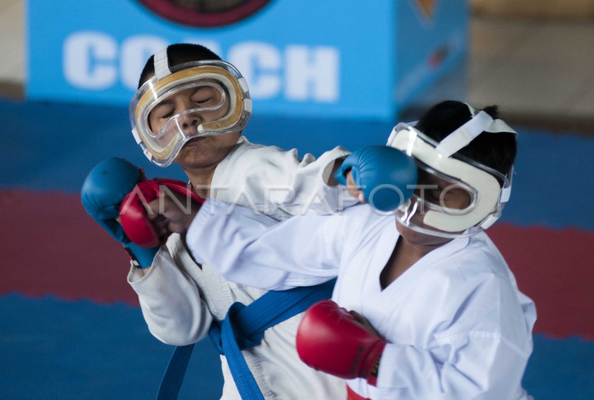 KEJUARAAN KARATE PIALA OI