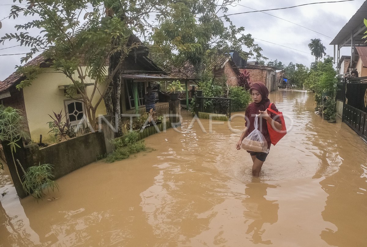 Flood when Eid Fitri in Jambi
