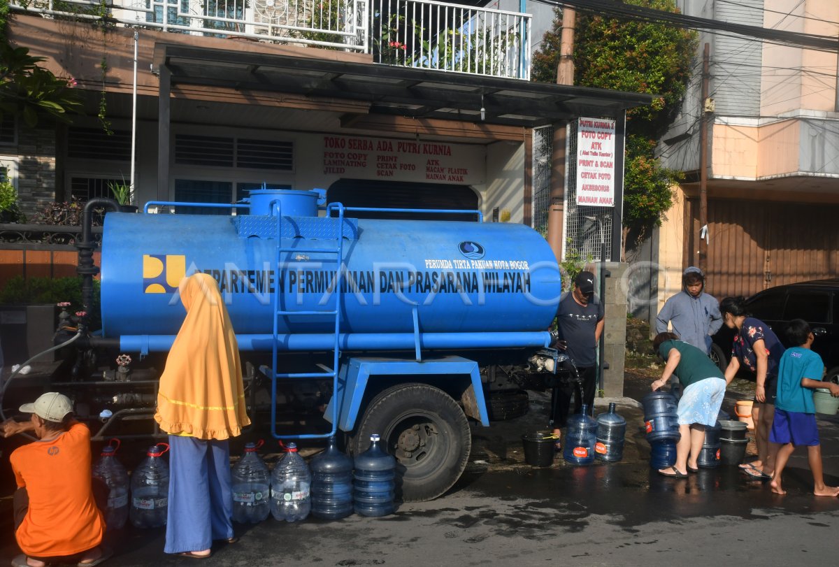 Distribusi air bersih di Kota Bogor