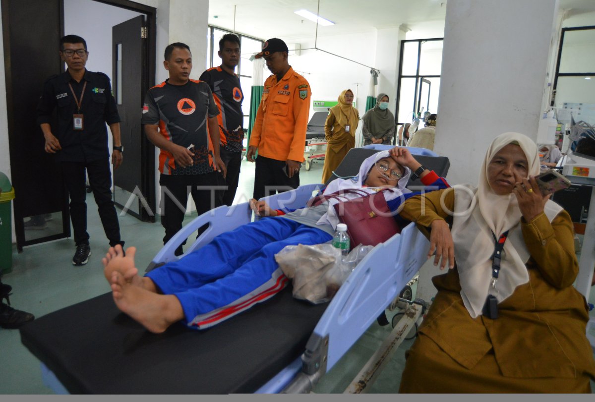 Pelajar diduga keracunan MBG di Padang Panjang