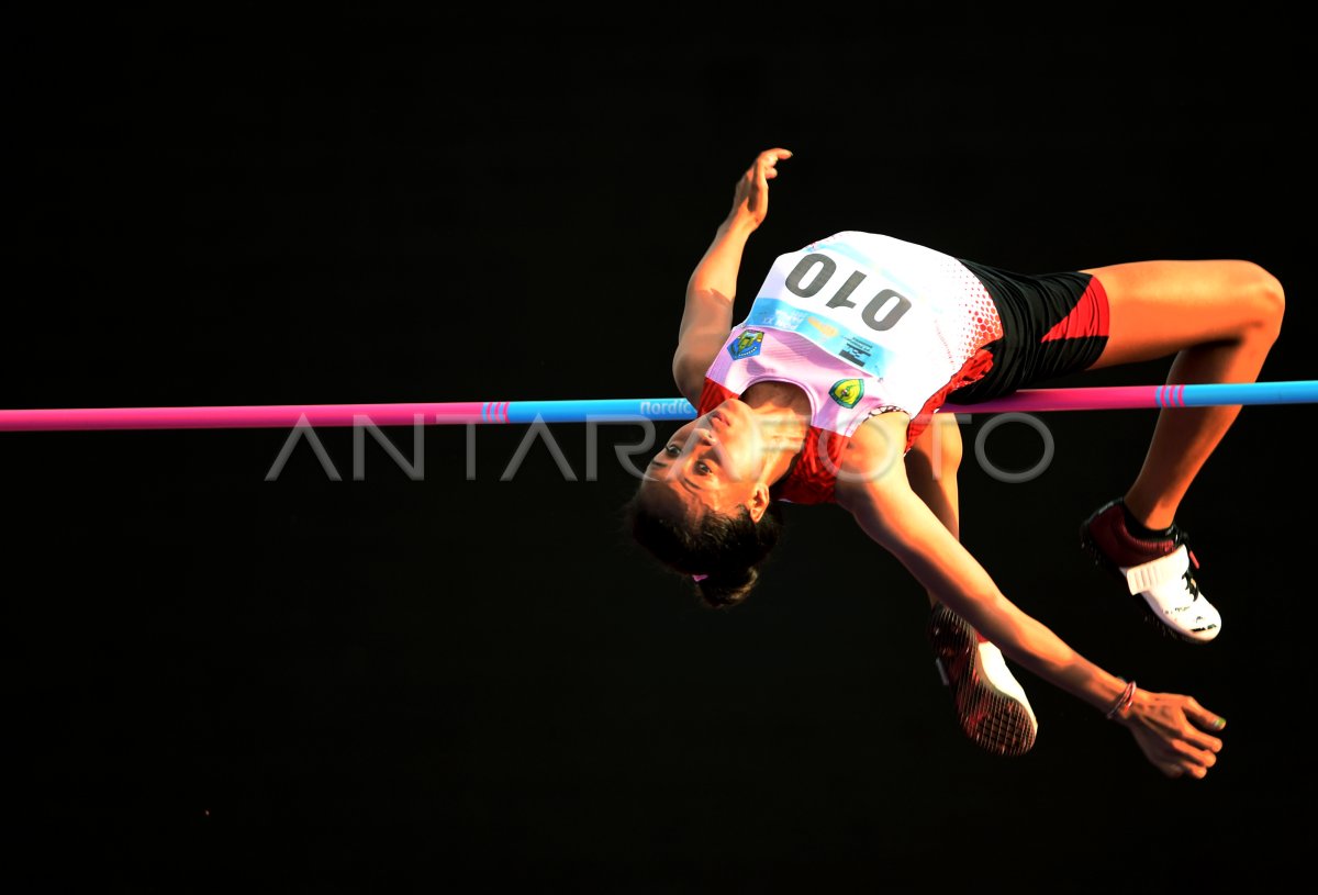 FINAL JUMPING HIGH DAUGHTER POUND | ANTARA Foto