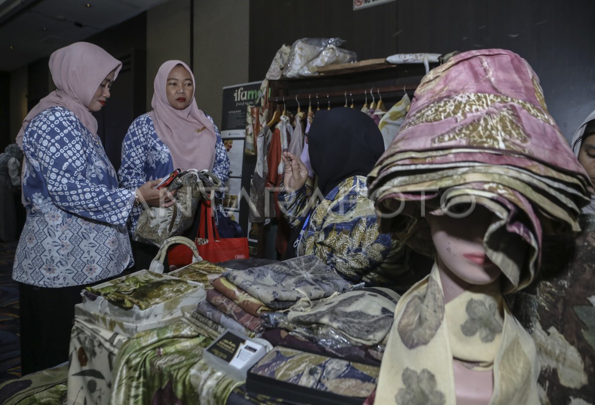 Pameran produk Jawa Timur dan Maluku Utara