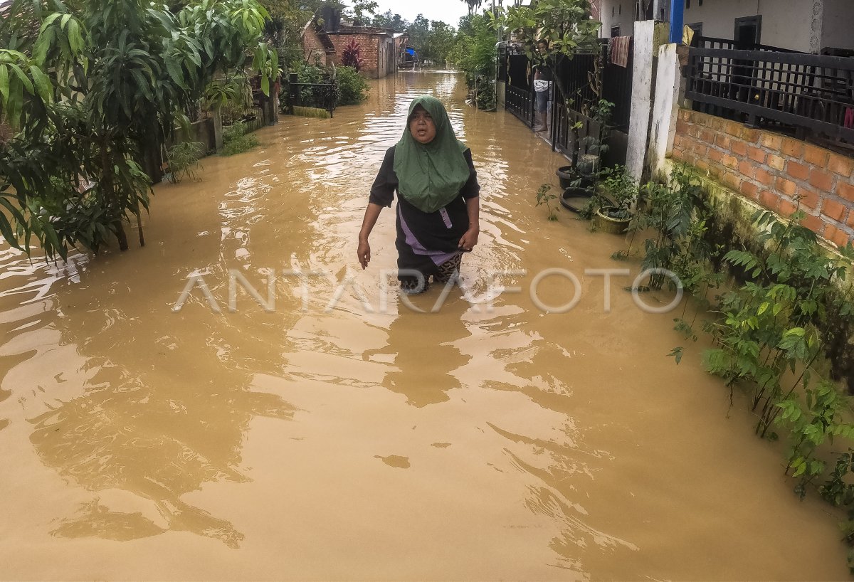 Flood when Eid Fitri in Jambi