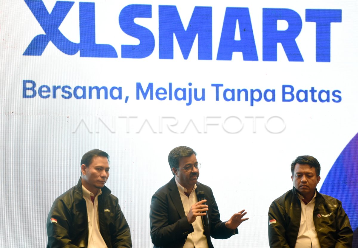 Socialization of XLSmart in Makassar