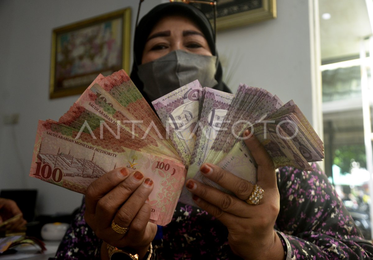 PENUKARAN UANG RIYAL UNTUK JAMAAH CALON HAJI
