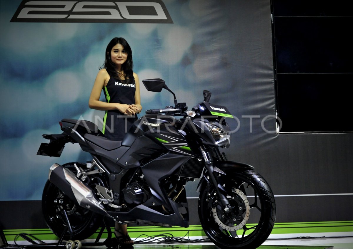 KAWASAKI Z250 LAUNCH | ANTARA Foto