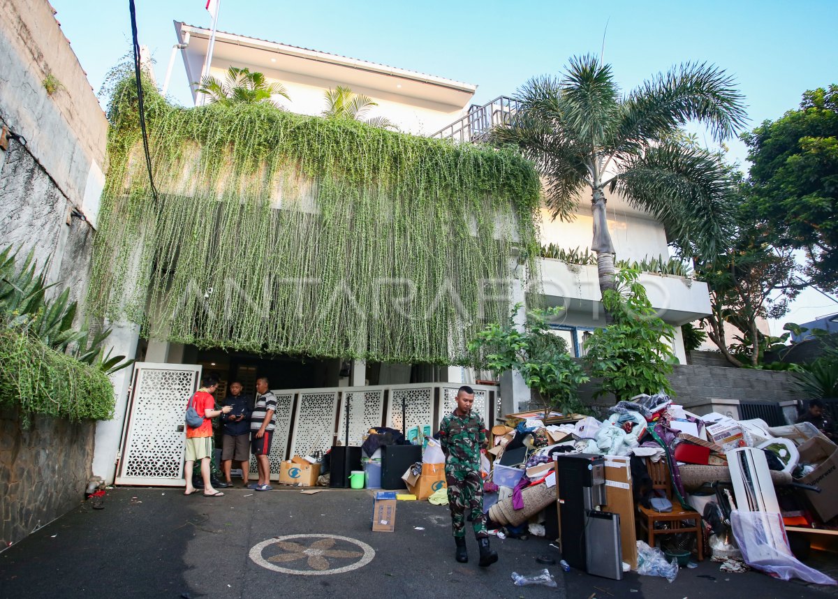 Kondisi rumah Menkeu Sri Mulyani | ANTARA Foto