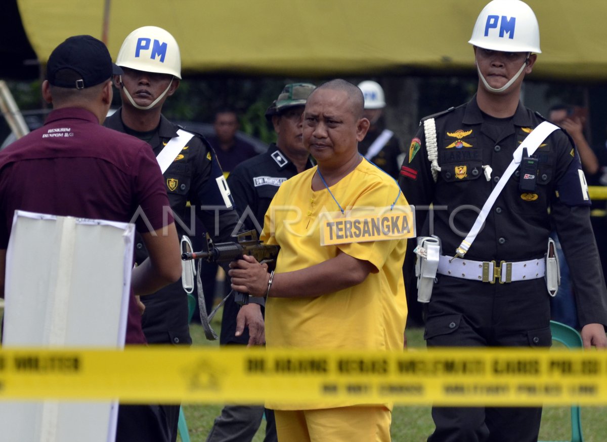 Police shooting case reconstruction in Way Kanan Lampung