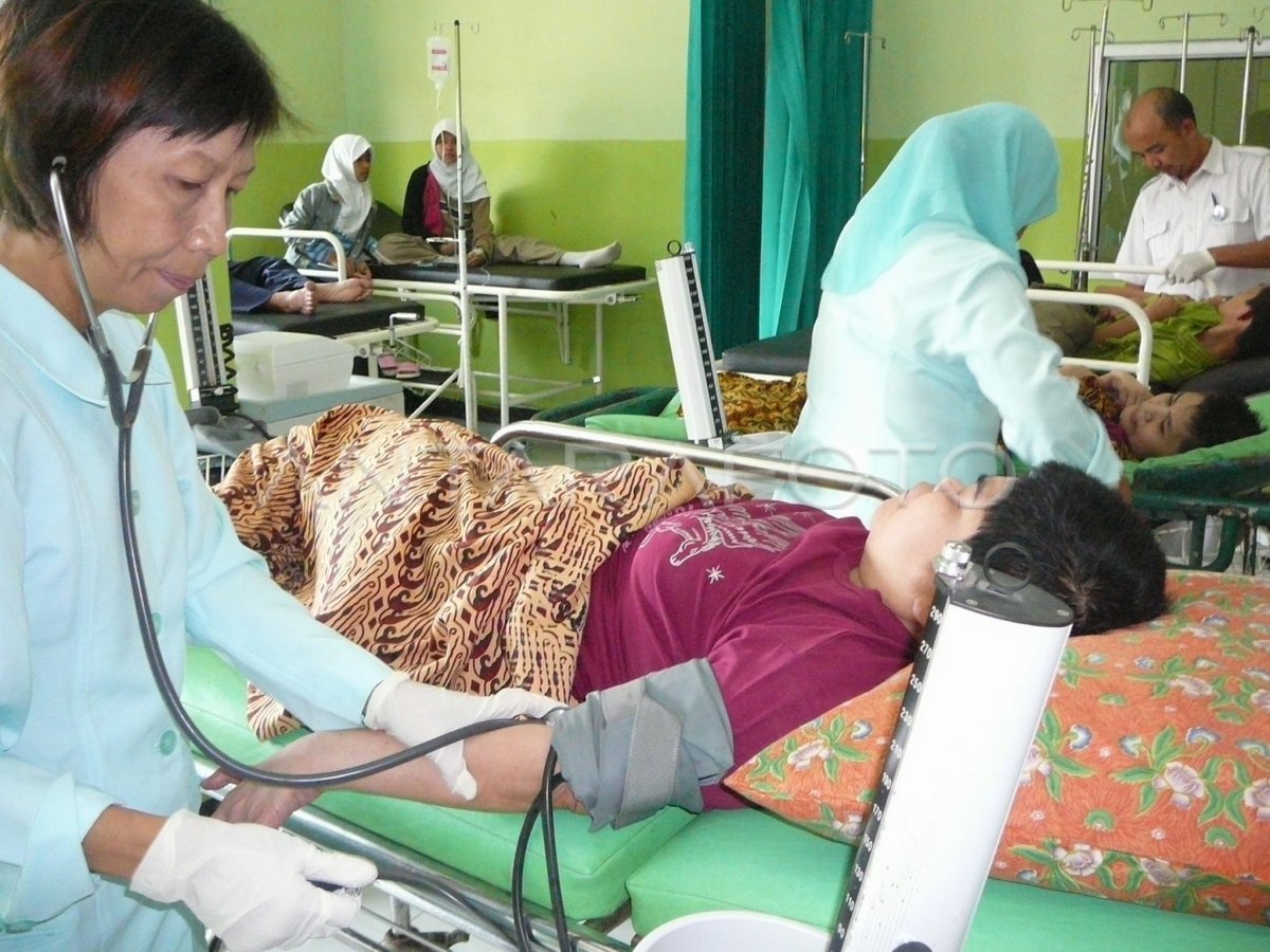 LUMPUH MENDADAK