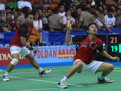 THOMAS UBER CUP
