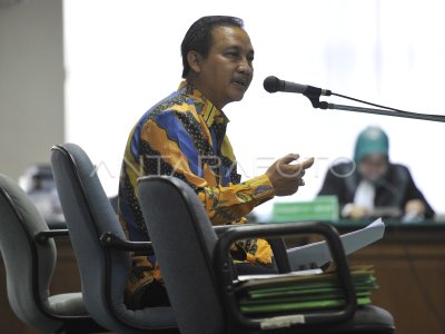  PEMERIKSAAN TERDAKWA SOEMARMO