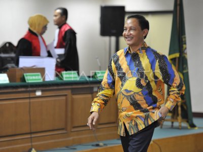  PEMERIKSAAN TERDAKWA SOEMARMO