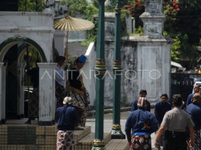 SABDA RAJA KERATON NGAYOGYAKARTA