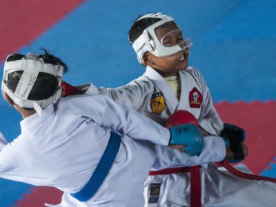 KEJUARAAN KARATE PIALA OI