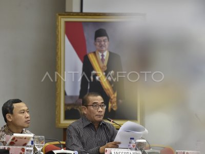 UJI PUBLIK RANCANGAN PERATURAN KPU | ANTARA Foto