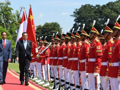 PRESIDENT RECEIVED VISIT PM CHINA