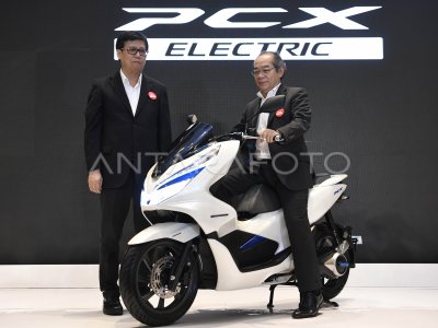Honda pcx electric hotsell