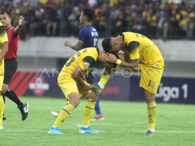 BARITO PUTERA TAKLUKKAN AREMA FC