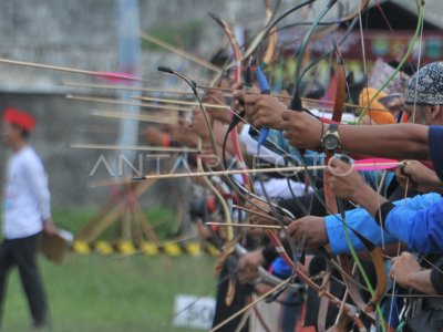 TURNAMEN NASIONAL PANAHAN TRADISIONAL