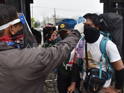 JALUR PENDAKIAN GUNUNG LAWU | ANTARA Foto