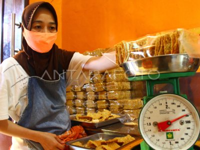 USAHA KERIPIK TEMPE TERDAMPAK LARANGAN MUDIK LEBARAN