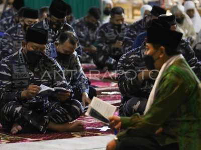 DOA BERSAMA MENGENANG KRU KRI NANGGALA-402 | ANTARA Foto