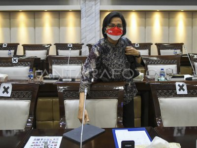 Raker Dpd Dan Kemenkeu Dengan Komisi Xi Dpr Antara Foto