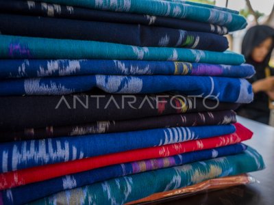 SPECIAL FABRIC BATIK MOTIF BOMBA