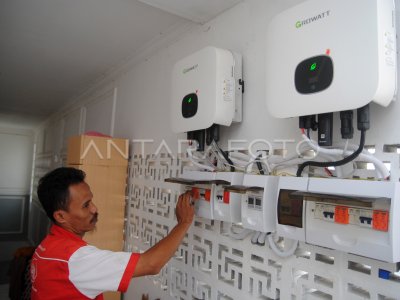 Sinar Surya, Sumber Energi Masa Depan untuk Desa Tenjolayar