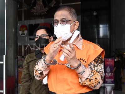 RICHARD LOUHENNAPESSY EXAMINATION