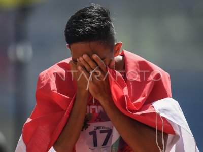 MEDALI EMAS LARI 100 METER PUTRA APG 2022