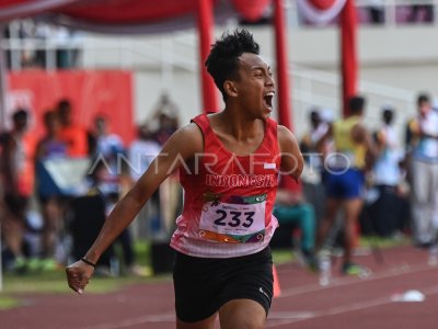 MEDALI EMAS LARI 100 METER PUTRA APG 2022