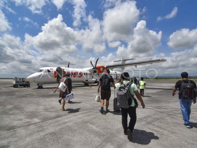 Pertumbuhan Pergerakan Penumpang Di Bandara Lombok Antara Foto