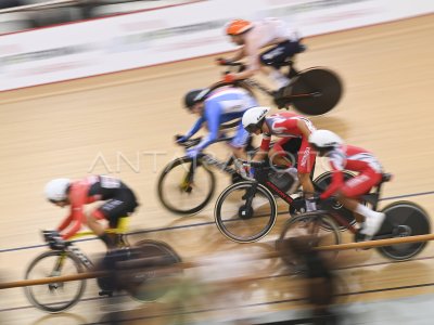 KUALIFIKASI MADISON PUTRA UCI TRACK NATIONS CUP 2023 | ANTARA Foto