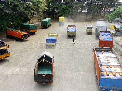 Kantung parkir untuk antisipasi penumpukan kendaraan jelang Nataru