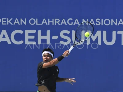 Lezbiyen anal fisting pissing lavman Ivano-Frankivskdagi porno