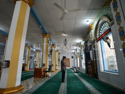 19th century heritage mosque in Padang