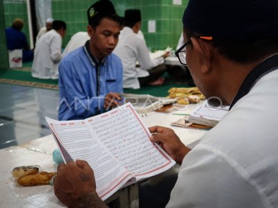 Tadarus Al Quran in Banyuwangi