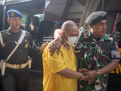 Sidang perdana penembakan polisi di Lampung