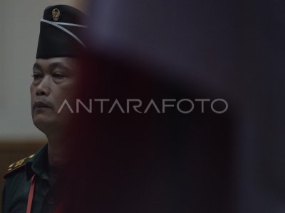 Sidang perdana terdakwa judi sabung ayam di Lampung