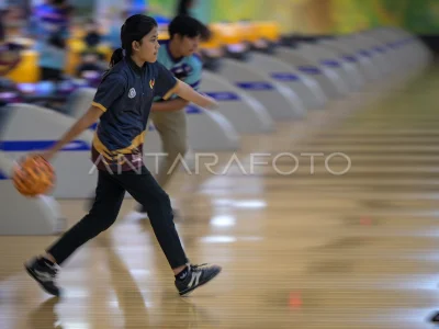 Porno Rikku Mushukning buzilishi porno