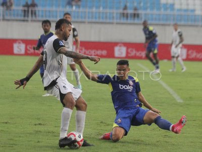 Persija bat Arema FC