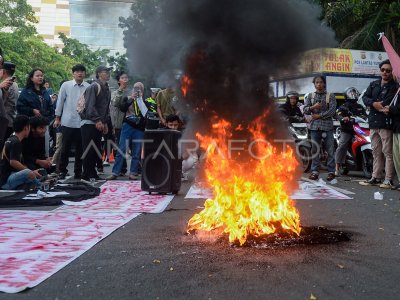 Aksi tolak gelar pahlawan di Tangerang