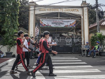 Kegiatan pembelajaran daring SMA 72 Jakarta 