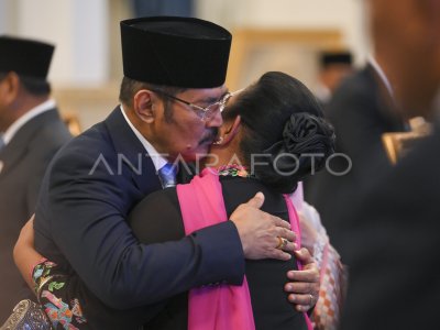 Penganugerahan gelar pahlawan nasional 