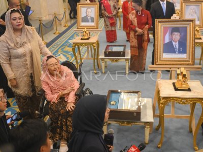 Penganugerahan gelar pahlawan nasional 